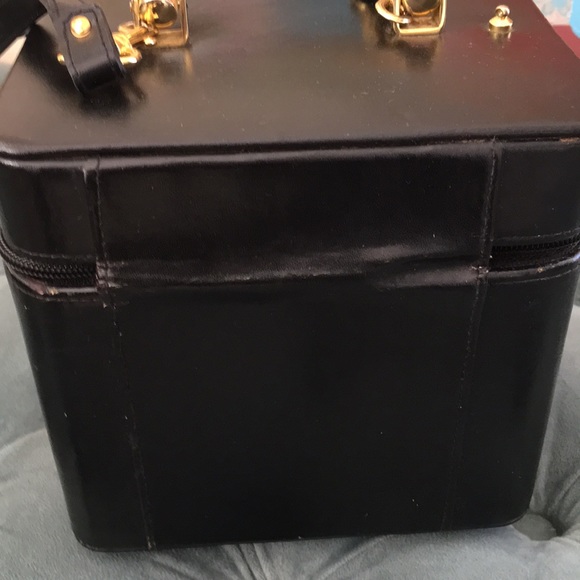 Cosmetic bag - Picture 6 of 9